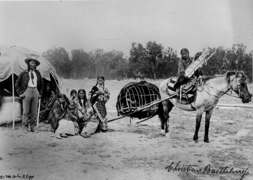 Nietenhosen für Goldgräber, Indianerfotos für die Regierung