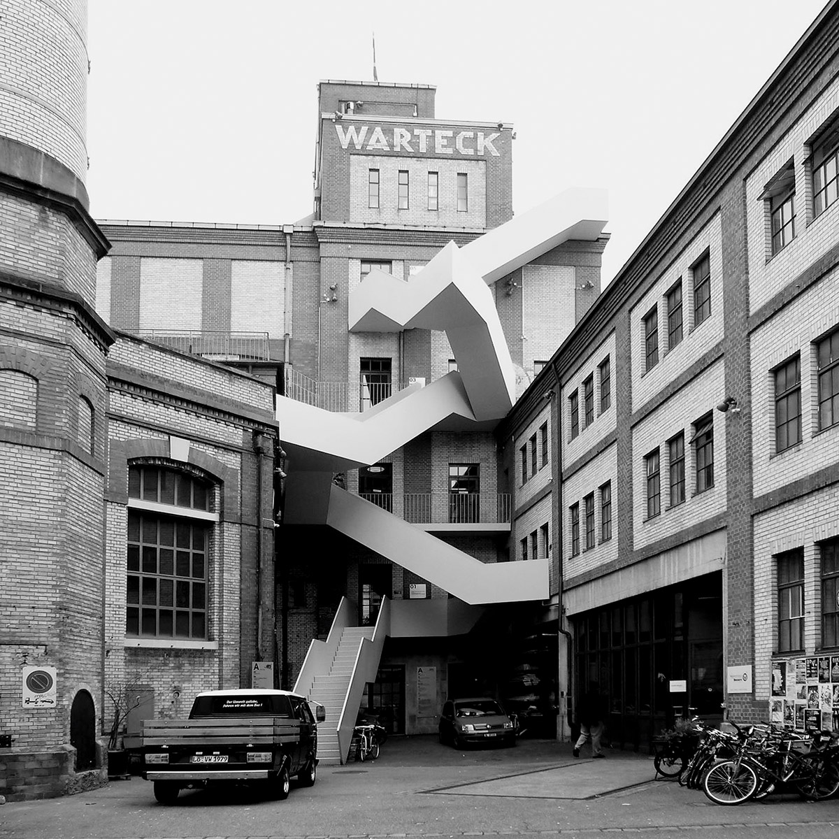 Wenn das kein Hingucker ist? Umbau der Brauerei Warteck in Basel