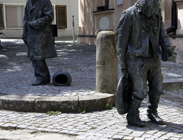 Kaspar-Hauser-Denkmal in Ansbach Kaspar-Hauser-Denkmal in Ansbach