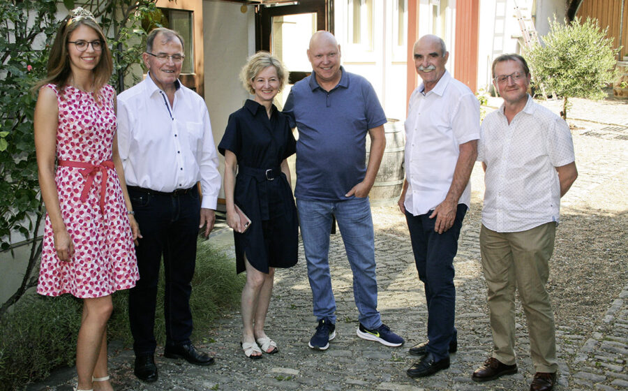 Das Romanische Weinrecht stellt die Winzer vor neue Herausforderungen Das Romanische Weinrecht stellt die Winzer vor neue Herausforderungen