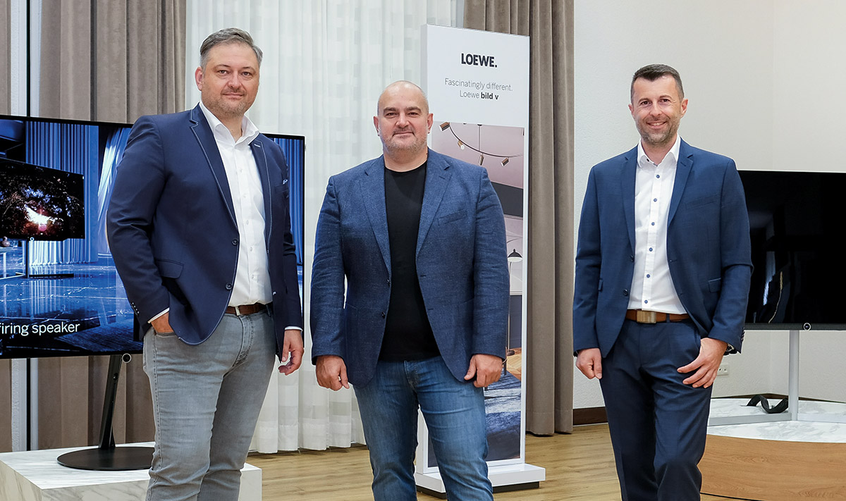 Leiten seit 2019 die Loewe Technology GmbH: v.l. Geschäftsleiter Christian Alber, Geschäftsführer und Eigentümer Aslan Khabliev sowie Geschäftsleiter Thomas Putz.