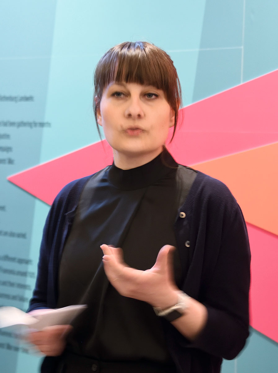 Teresa Novy, Kuratorin der Ausstellung und Sammlungsleiterin Mittelalter und Frühe Neuzeit am Museum für Franken