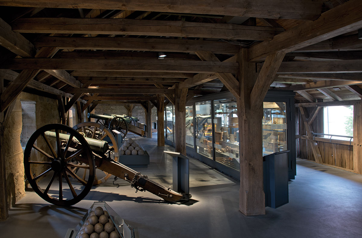 Artillerieausstellung auf der Gedeckten Batterie.