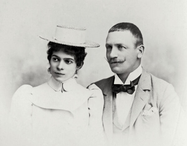 Gräfin Ottilie und Graf Alexander von Faber-Castell kurz nach ihrer Hochzeit im Februar 1898