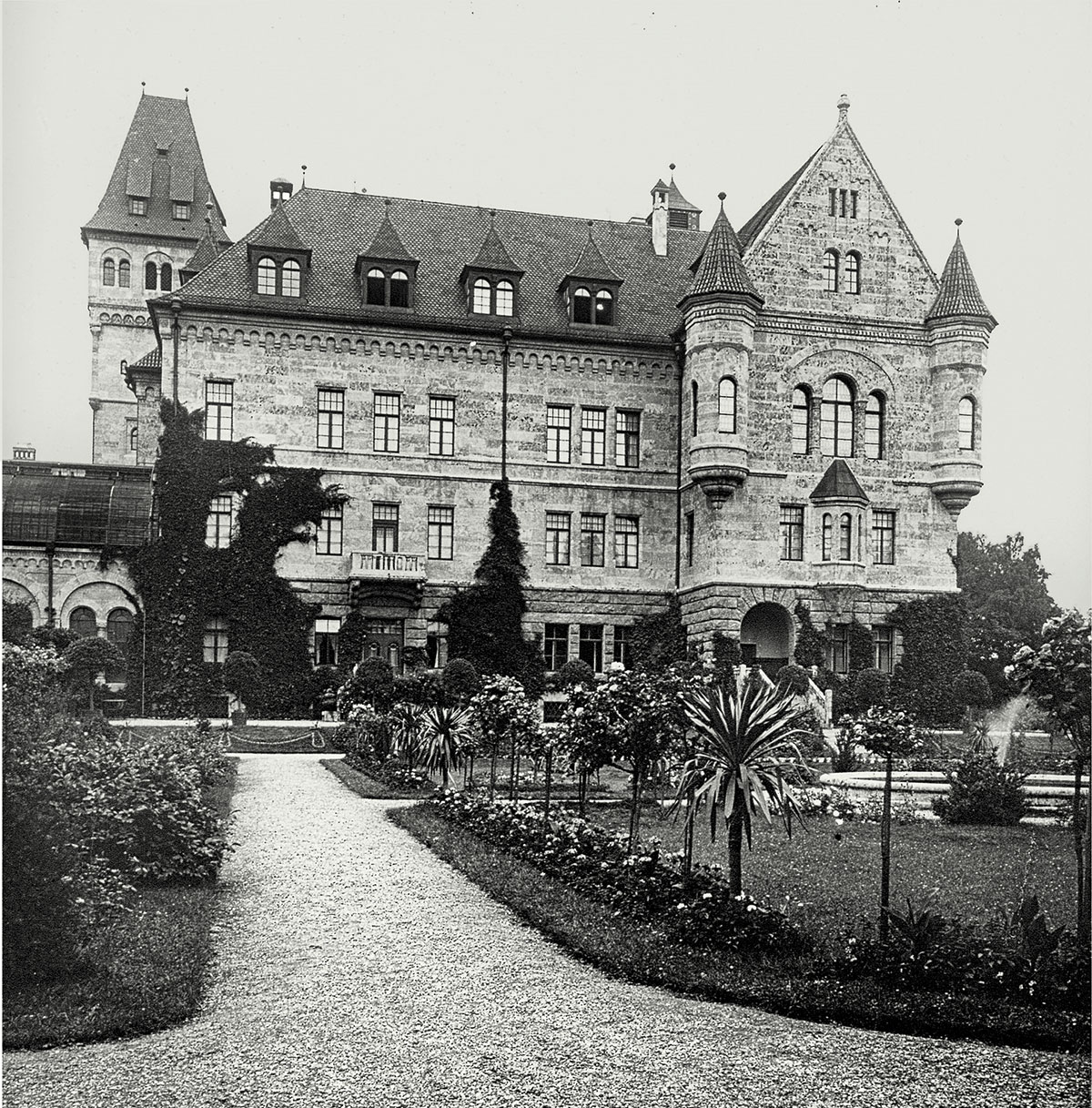 Das von Ottilie und Alexander erbaute Neue Schloss in Stein bei Nürnberg