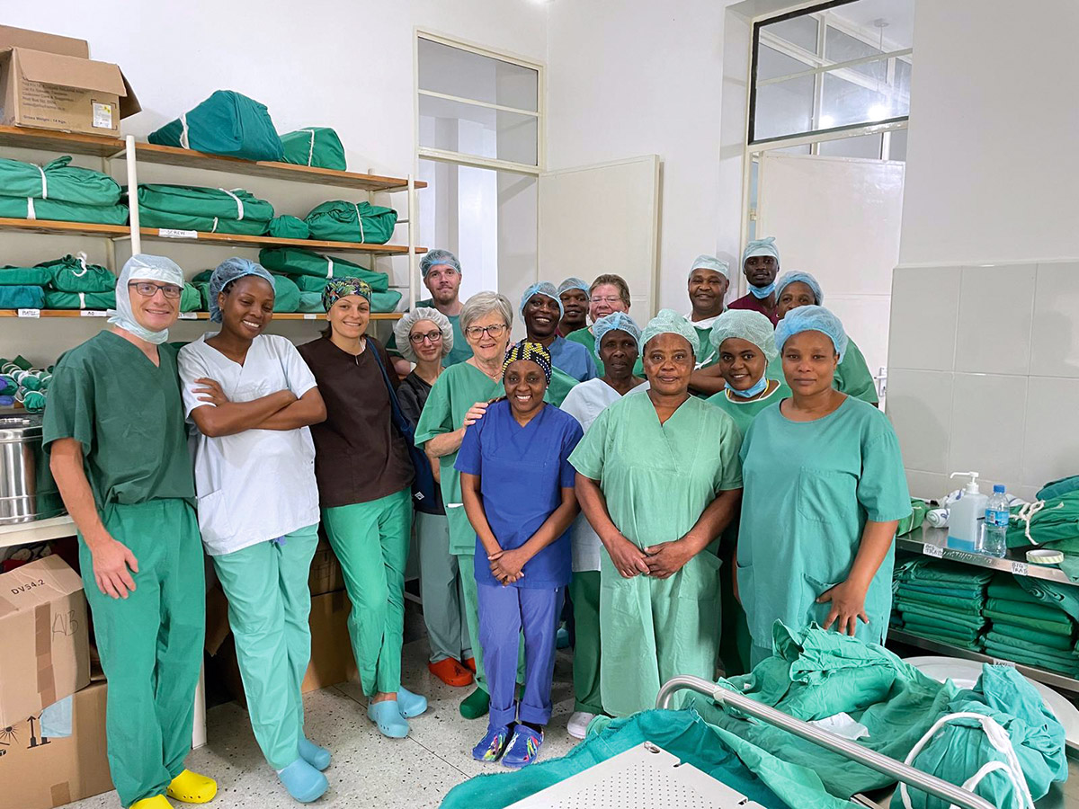 Ein starkes Team – das medizinische Personal des Nkoaranga-Krankenhauses im Osten Tansanias.