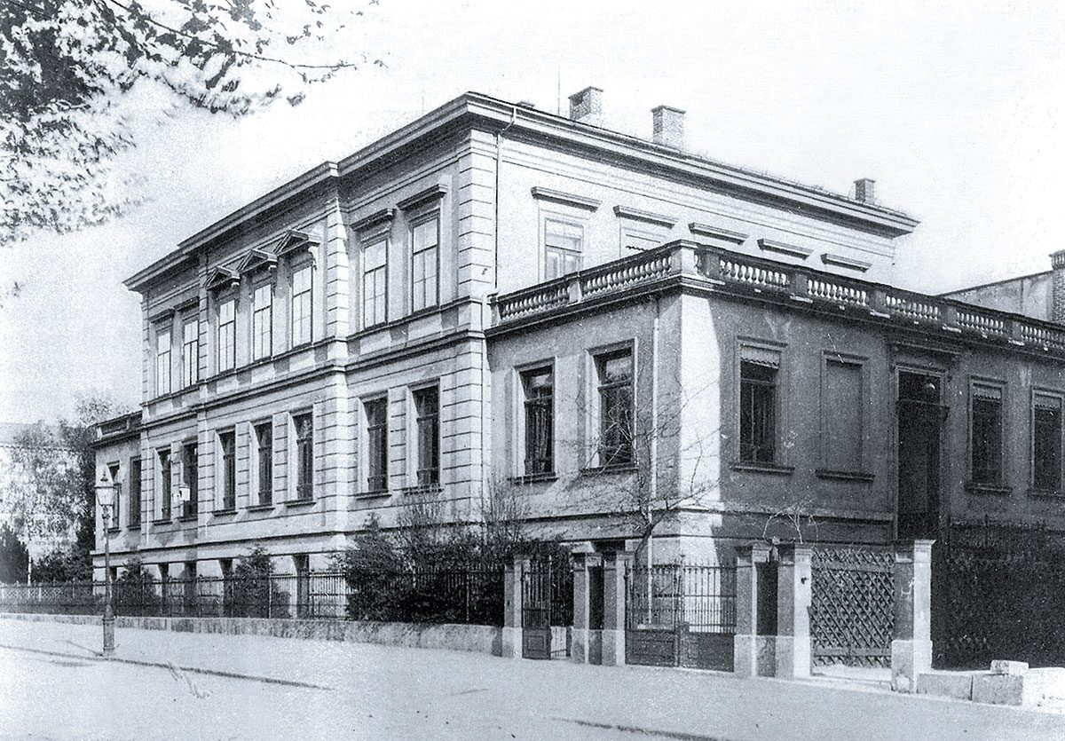 Das Institut für Physik in Würzburg, Ort der Entdeckung / Universitätsarchiv Würzburg