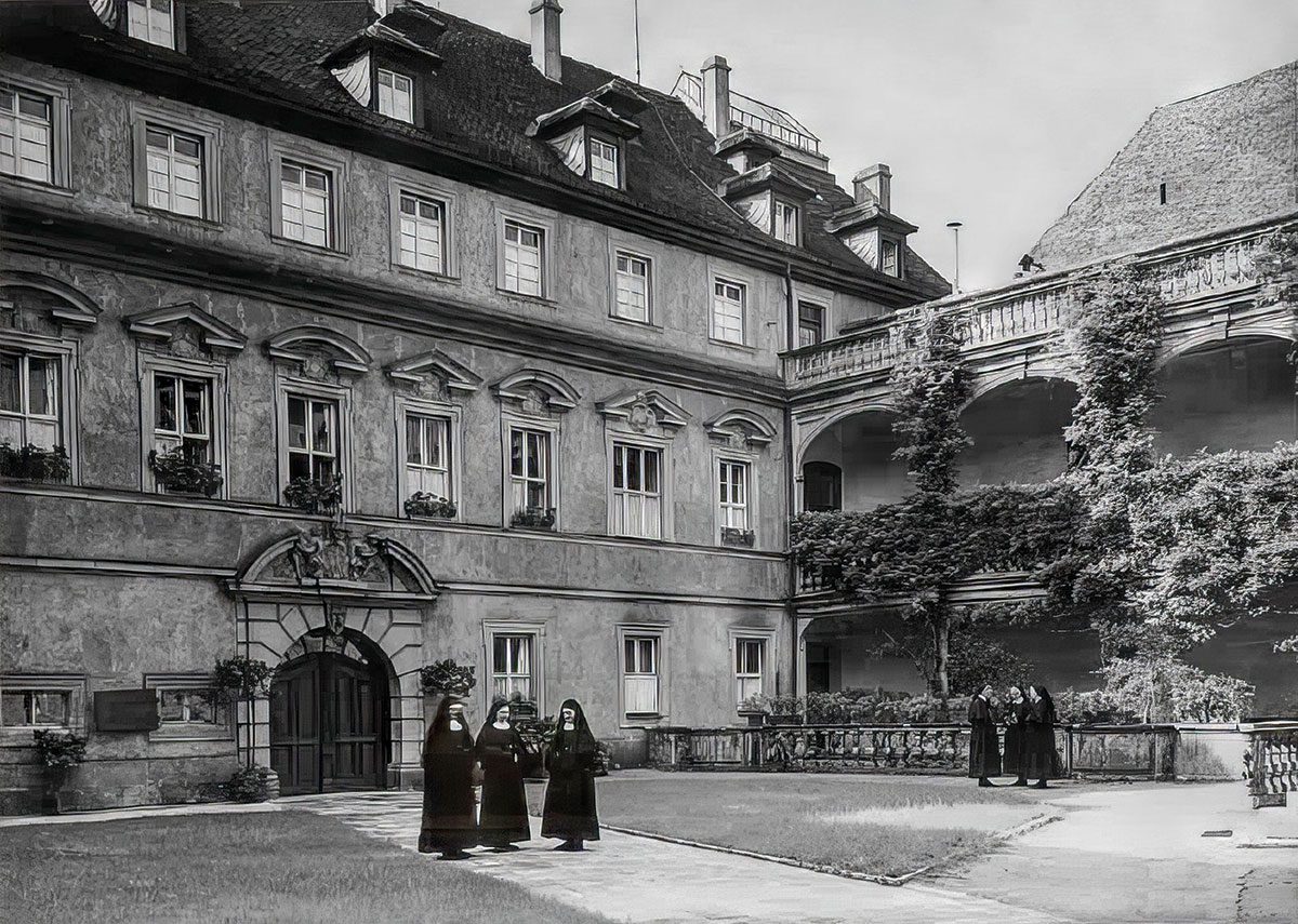 Mutterhausareal um 1925